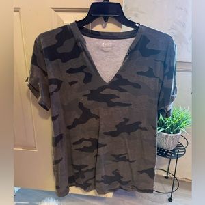 PINK grey camo v neck tee